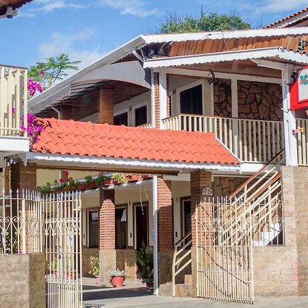 Pousada Beira Rio Santo Antônio do Pinhal Екстериор снимка
